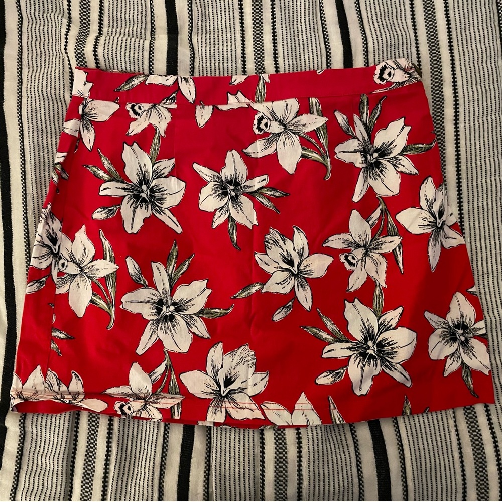 Forever 21 Red Floral Mini Skirt
